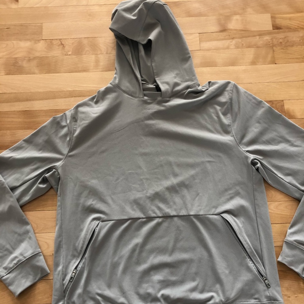 Men’s Lululemon lightweight hoodie xl
